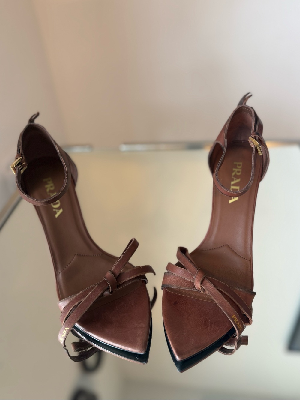 Prada 85mm Distressed Leather Bow Sandals $1,320 38 - Picture 7 of 15